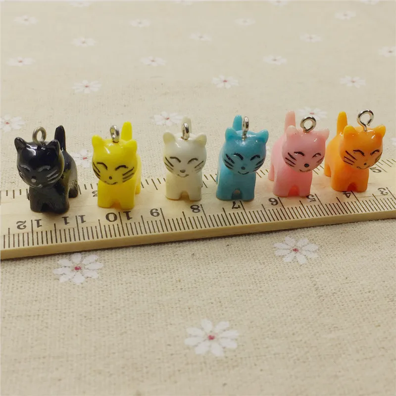 

10pcs resin cats so Cute animal charms.3D resin cat pendant resin animal for key chain/phone decoration,DIY.