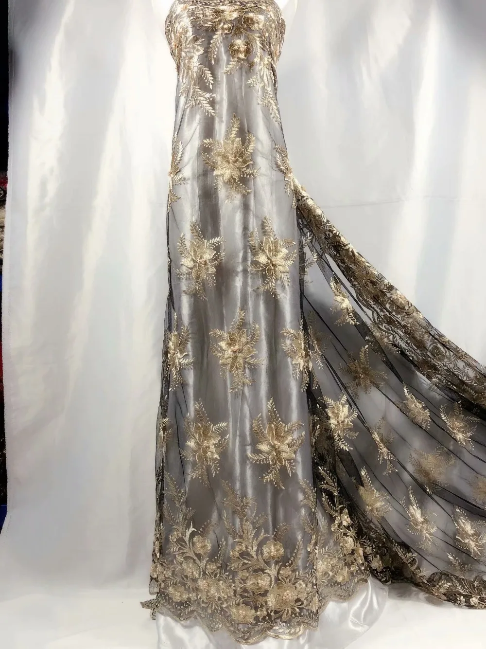 2018 Africa 3D Lace Fabric Latest Style African Embroidery Flower Beaded Women Wedding Dress | Дом и сад
