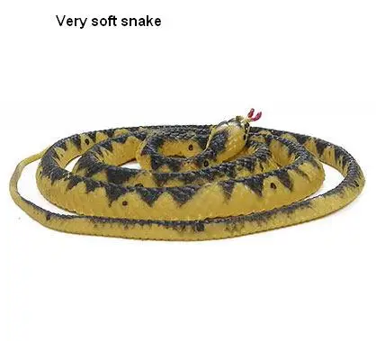 Мягкая игрушка-змея пластиковая змея рандомная прикольная розыгрыш страшная |