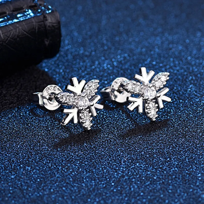 Hot Fashion Earrings Girls Earring Bijoux Splinter Stud For Women Wedding Jewelry Snowflake CZ Wholesale New 2018 | Украшения и