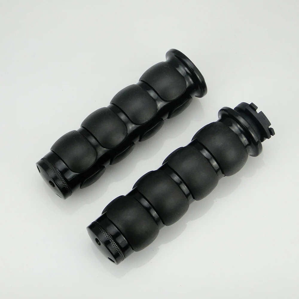 

Ручки мотоциклетные черные 7/8 дюйма для Honda, Suzuki, Yamaha, Kawasaki, Ducati, BMW, Buell, Triumph, Aprilia, KTM
