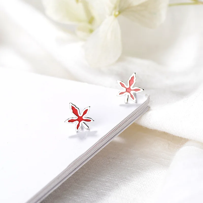 

FENGLI 1PC Lovely Silver Plated Maple Leaf Stud Earring Simple Red Drop Glaze Earrings for Women Lover Gift Wholesale