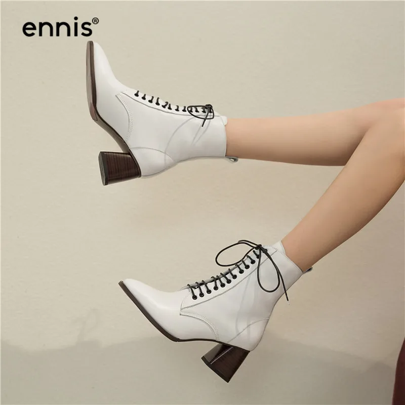 ENNIS/ г. Осенние ботинки до середины икры женские ботинки на шнуровке обувь на высоком каблуке женские ботинки из натуральной кожи модная обувь белого и черного цвета, A930