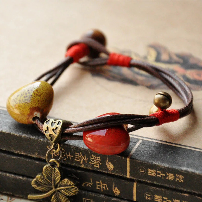 Женский многослойный браслет винтажный из керамики с бусинами в форме сердца и