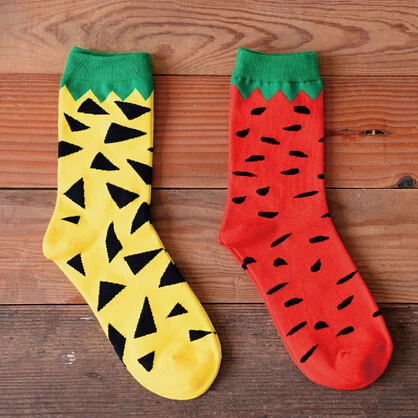 

2016 Retail 1Pair new fashion pineapple watermelon pattern cotton socks for men and women calcetines chaussette femme meias