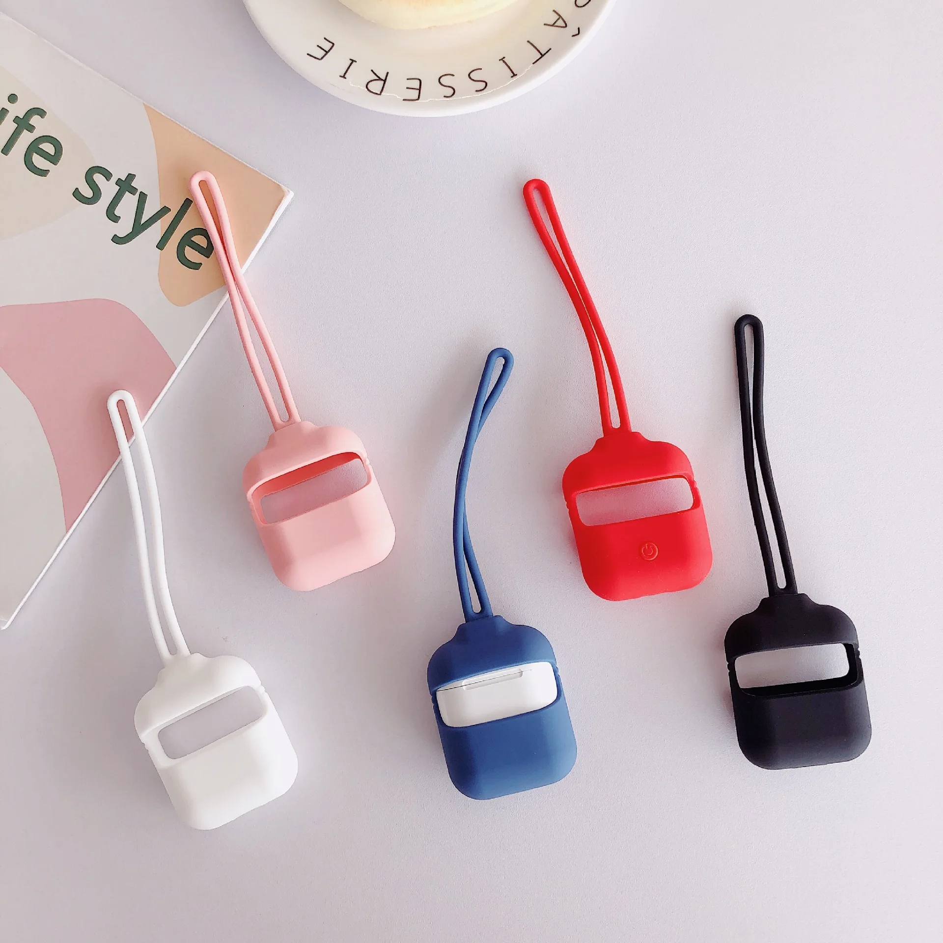 Беспроводной силиконовый чехол для наушников с двойным ремешком Apple AirPods