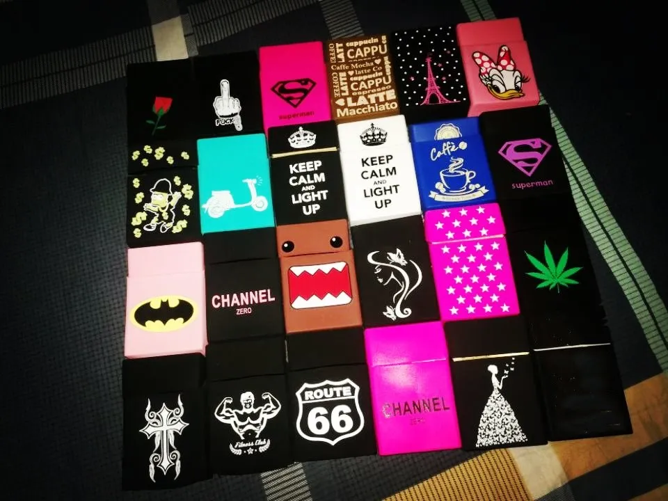 Эластичный мягкий резиновый чехол для сигарет дам и мальчиков с мультяшным