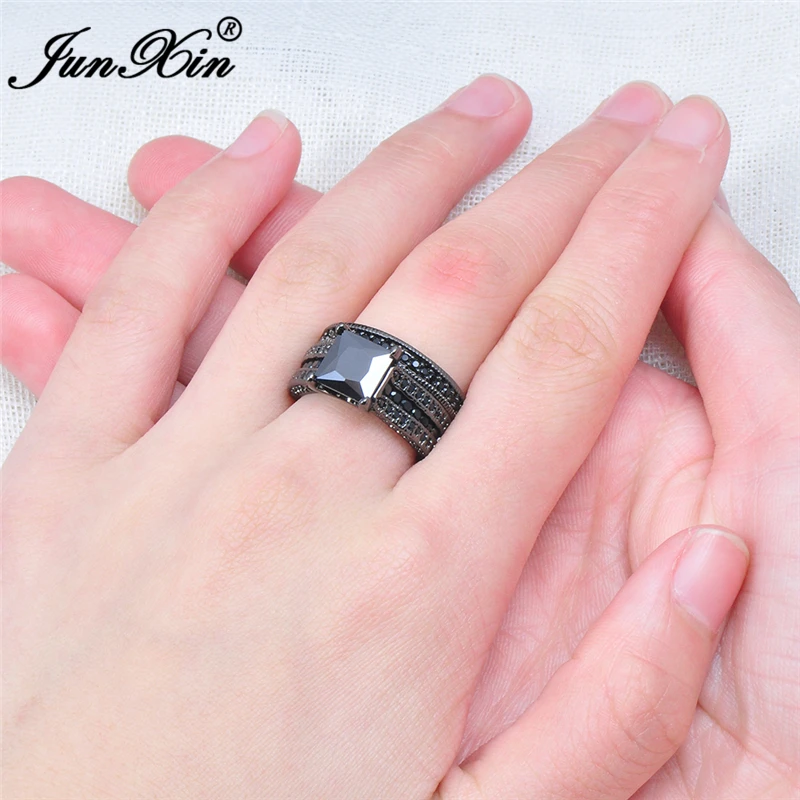 

JUNXIN Retro Vintage Square Black Zircon Double Rings For Couples Black Gold Filled Wedding Party Women Men Finger Ring Set