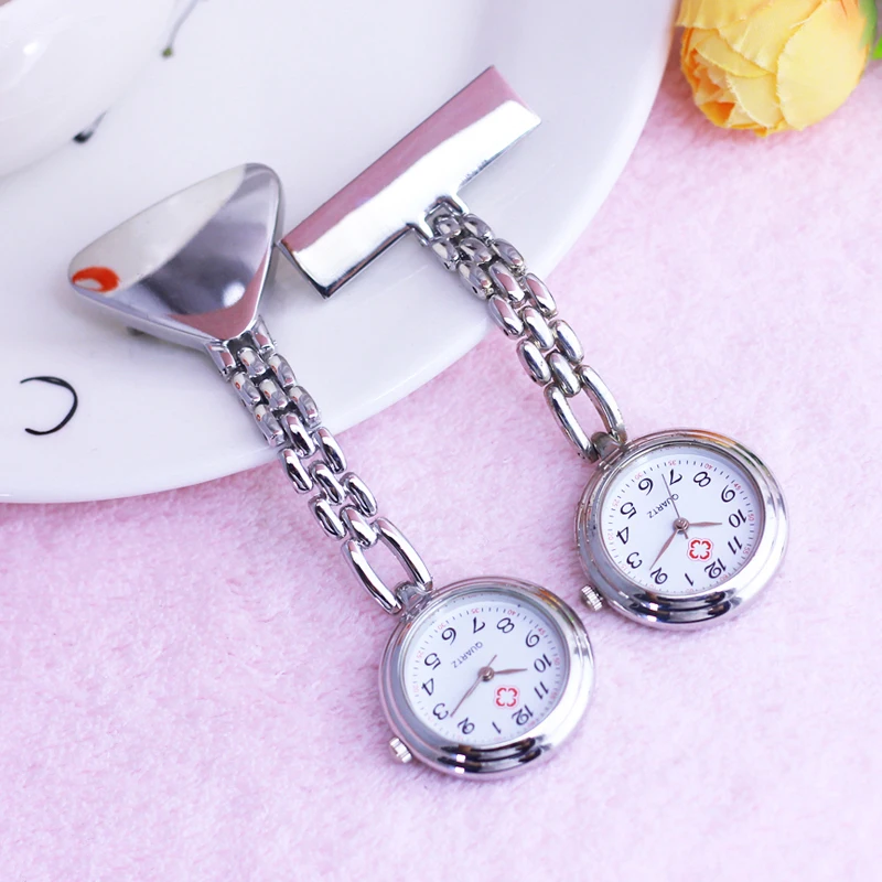 

2019 new nurse doctor red cross quartz pocket watches women men old men home care worker portable electronic brooch watch clock