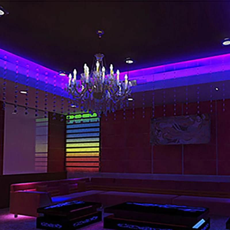 Светодиодная лента RGB неводонепроницаемая 5 м SMD 5050 300 бусин/рулон + ИК-пульт