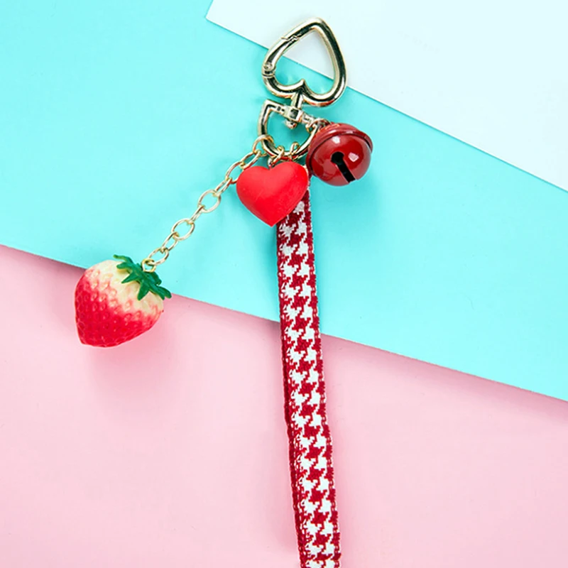 Пара Романтический супер милый клубничный брелок &quotлюбовь&quot Девочка