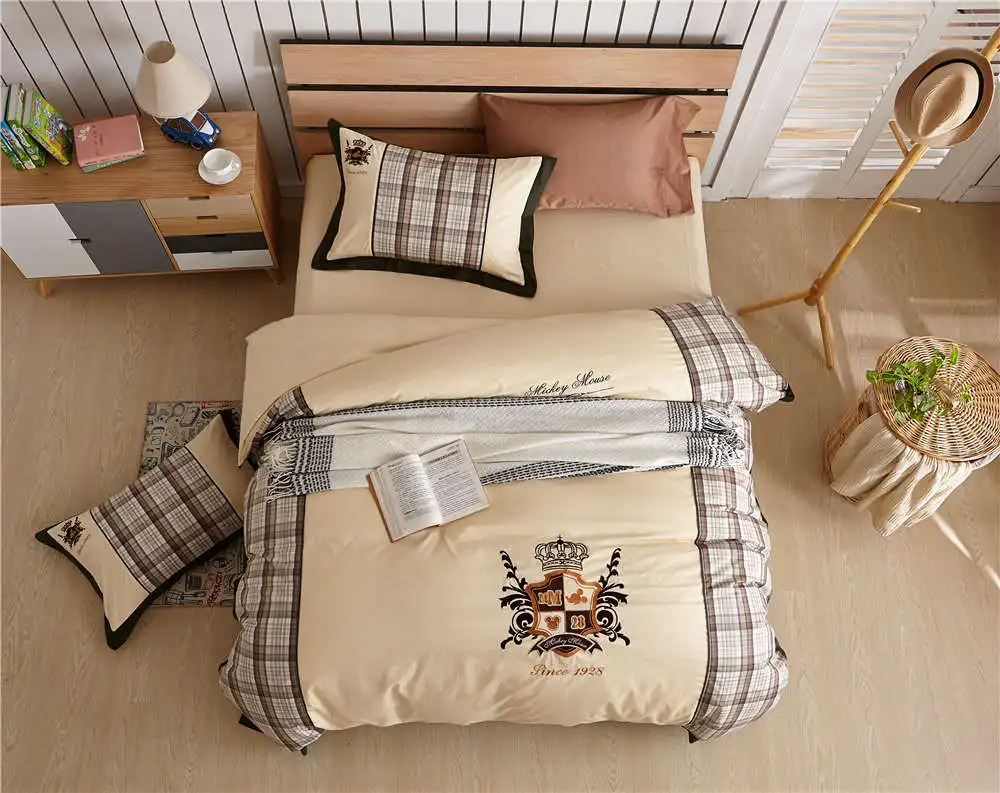 Комплект постельного белья с Микки Маусом для мальчиков | Дом и сад