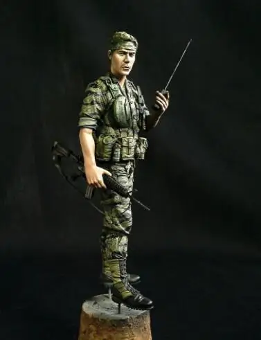 

Новый разобранный 1/16 111 мм человек солдат в (Вьетнам) 111 мм набор из смолы DIY игрушки Неокрашенная модель из смолы