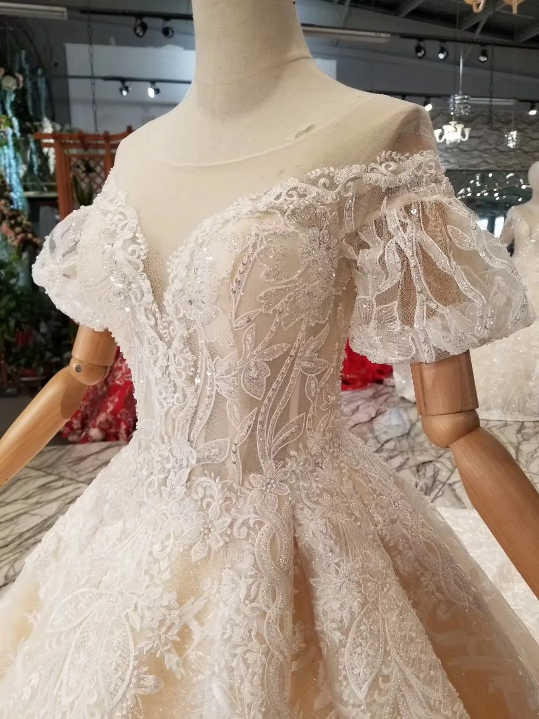 Великолепное Кружевное бальное платье свадебные платья 2019 цвета шампанского с