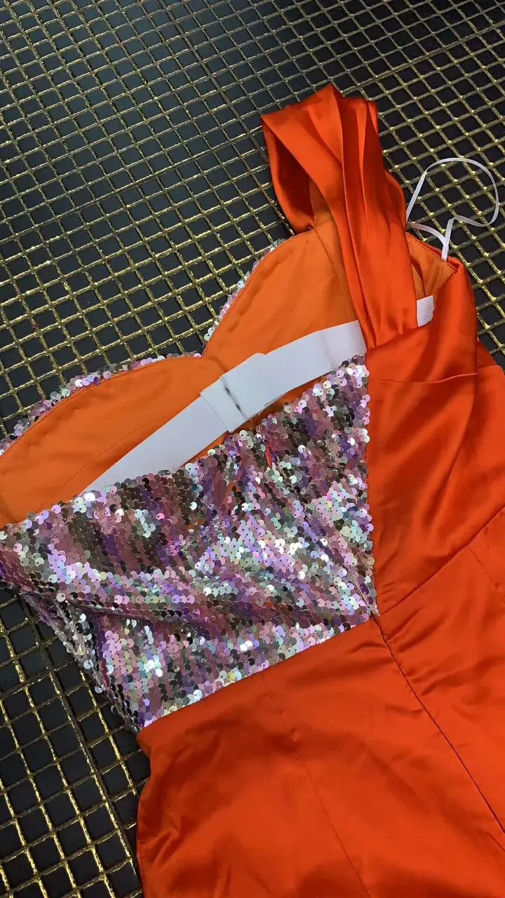 

2019