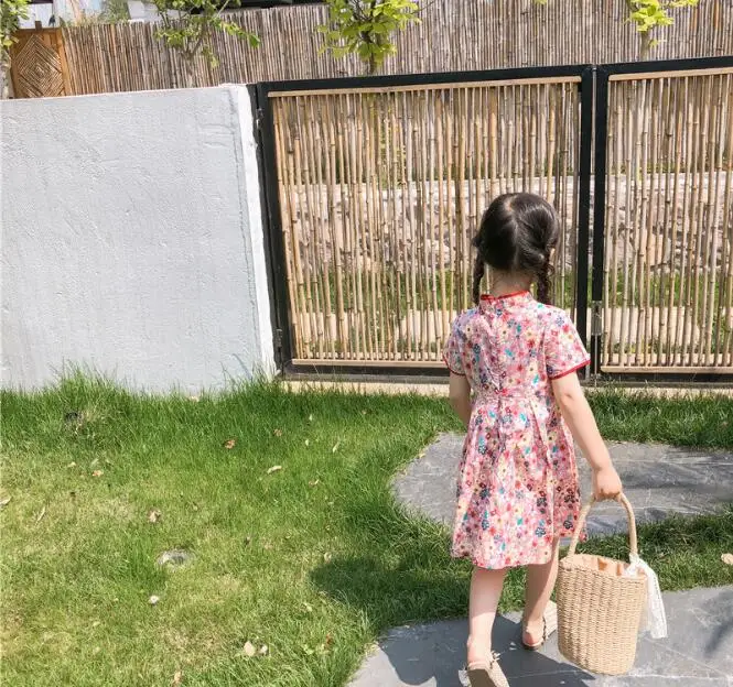 Платье в китайском стиле для маленьких девочек; детская летняя винтажная одежда с цветочным принтом; Qipao; праздничное платье для дня рождения; детское платье