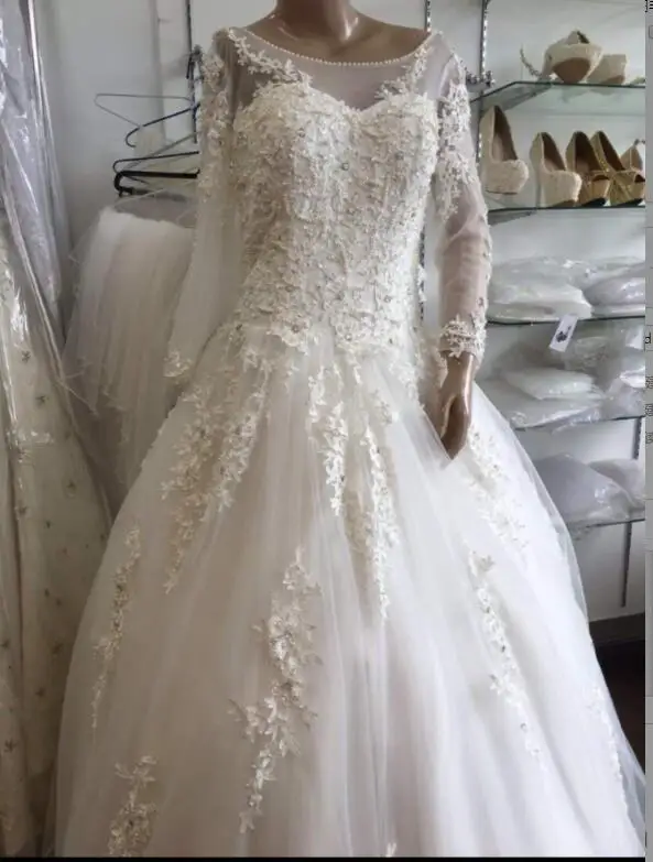 Без бретелек Гламурная Кружева Appliques Слои с Бисероплетение Бальное платье