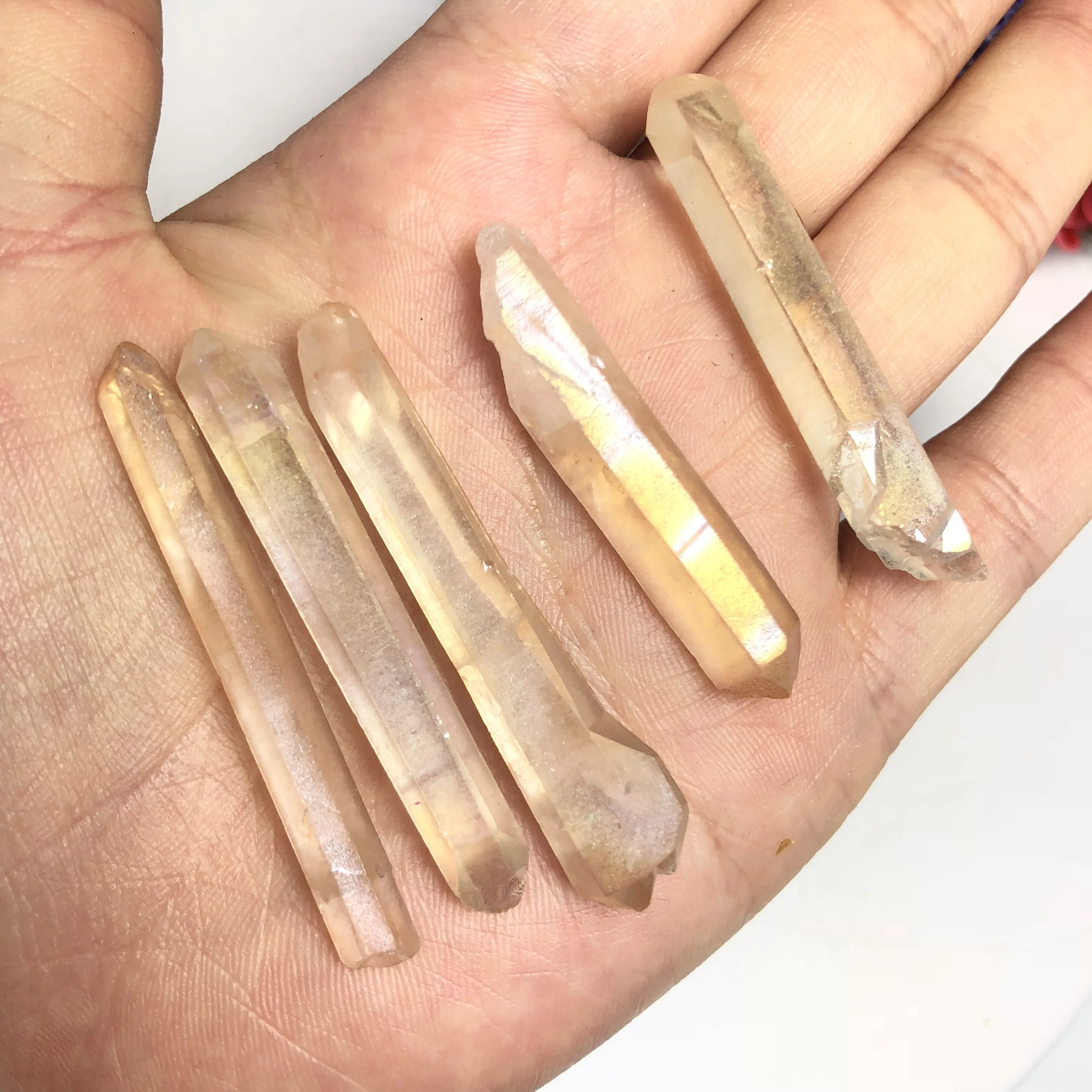 Natural unique white crystal column irregular stone pendant suitable for women DIY necklace the treatment of reiki | Дом и сад