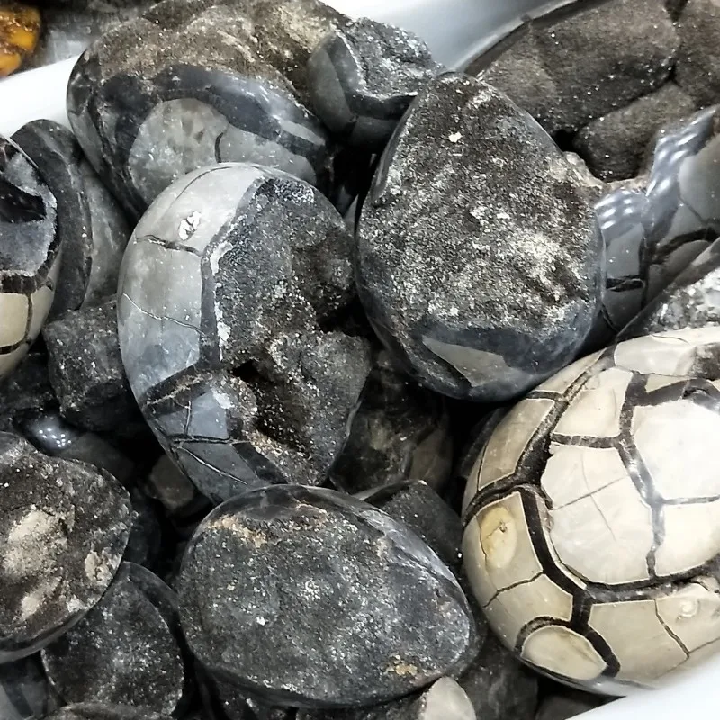 Природное яйцо динозавра septaria 150-550 г кристаллический драгоценный камень geode