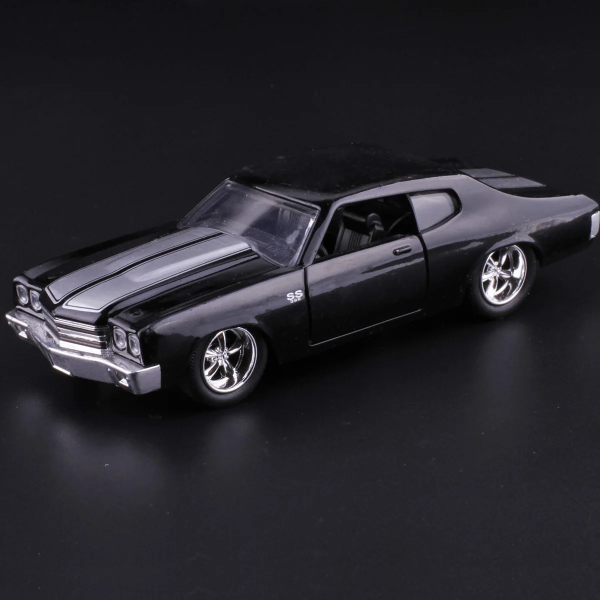 Фирменная Новинка JADA 1/32 масштаб автомобиля игрушки быстро и Форсаж DOM 1970 Chevy Chevelle
