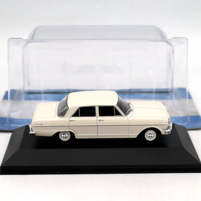 IXO Altaya 1:43 Chevrolet 400 4 Puertas 1962 белые литые модели ограниченная серия коллекционные