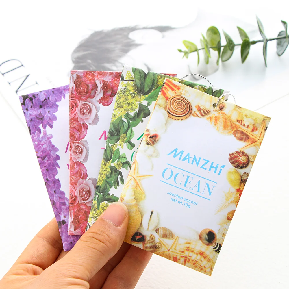 3 Pack Natural Fragrances Hanging Spices Bag Wardrobe Deodorizing Paper Sachets Aromatherapy Bag Cabinet Air Fresheners