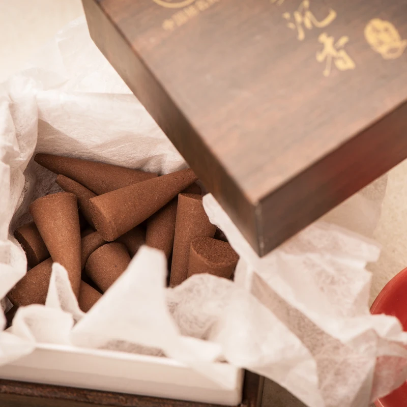 Чистый агиловуд+ Благовония из сандалового дерева cones.24 конусов+ 22 мин. Известный Гучэн благовония. Натуральный древесный аромат, гарантированное качество