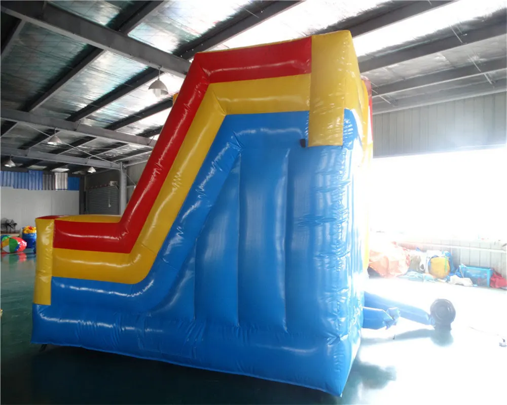 Индивидуальное оборудование для игровых площадок домик прыжков