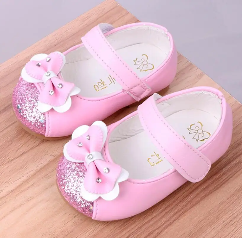 pink Кожаные туфли с блестками и бантом для новорожденных девочек, корейские свадебные и вечерние туфли принцессы для детей 0, 1, 2, 3 лет, новинка - Цвет: pink