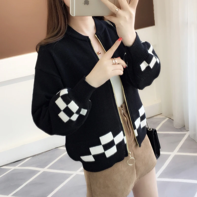 

Qpipsd 2021 Spring Autumn Short Paragraph Color Mixed Women Jacket Outside Knit Cardigan Loose Coat Lantern Sleeve Sweater Coat