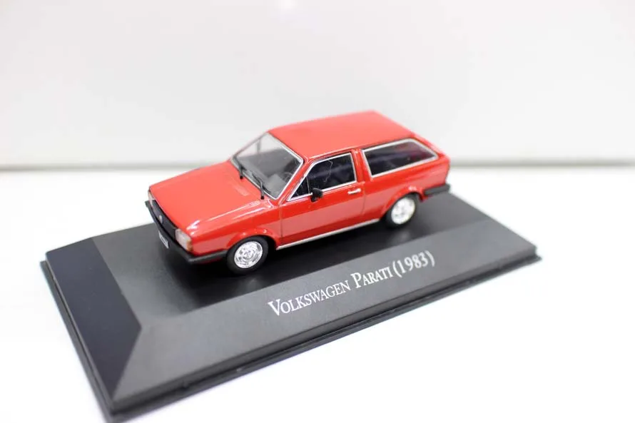 Высококлассная модель бразильского парти 1983 1:43 игрушечный автомобиль из сплава