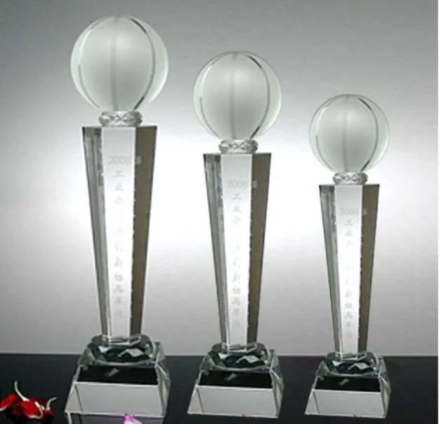 

Высокое качество! Индивидуальный хрустальный трофей баскетбол стекло Award спортивных мероприятий сувениры, Бесплатная доставка