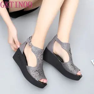 GKTINOOНовинка 2022 года; Открытые босоножки из натуральной кожи; Женская обувь; Босоножки на платформе; Летняя обувь на танкетке; Женские модные повседневные сандалии