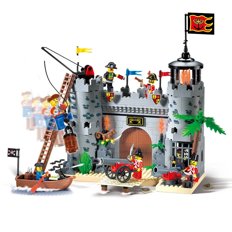 Обучающие строительные блоки для пиратов игрушки детей подарки замок лодка