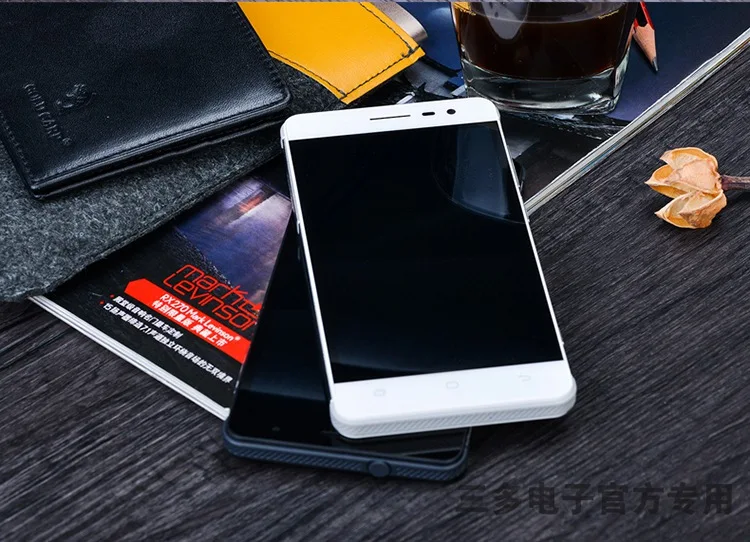 Hisense C20 Водонепроницаемый телефон 4 г LTE IP67 Octa Core Тонкий 3 ГБ Оперативная память 32