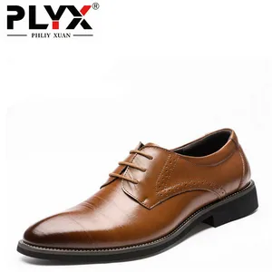New 2020 Flat Classic Men Dress Shoes Genuine Leather Wingtip Carved Italian Formal Oxford Footwear 