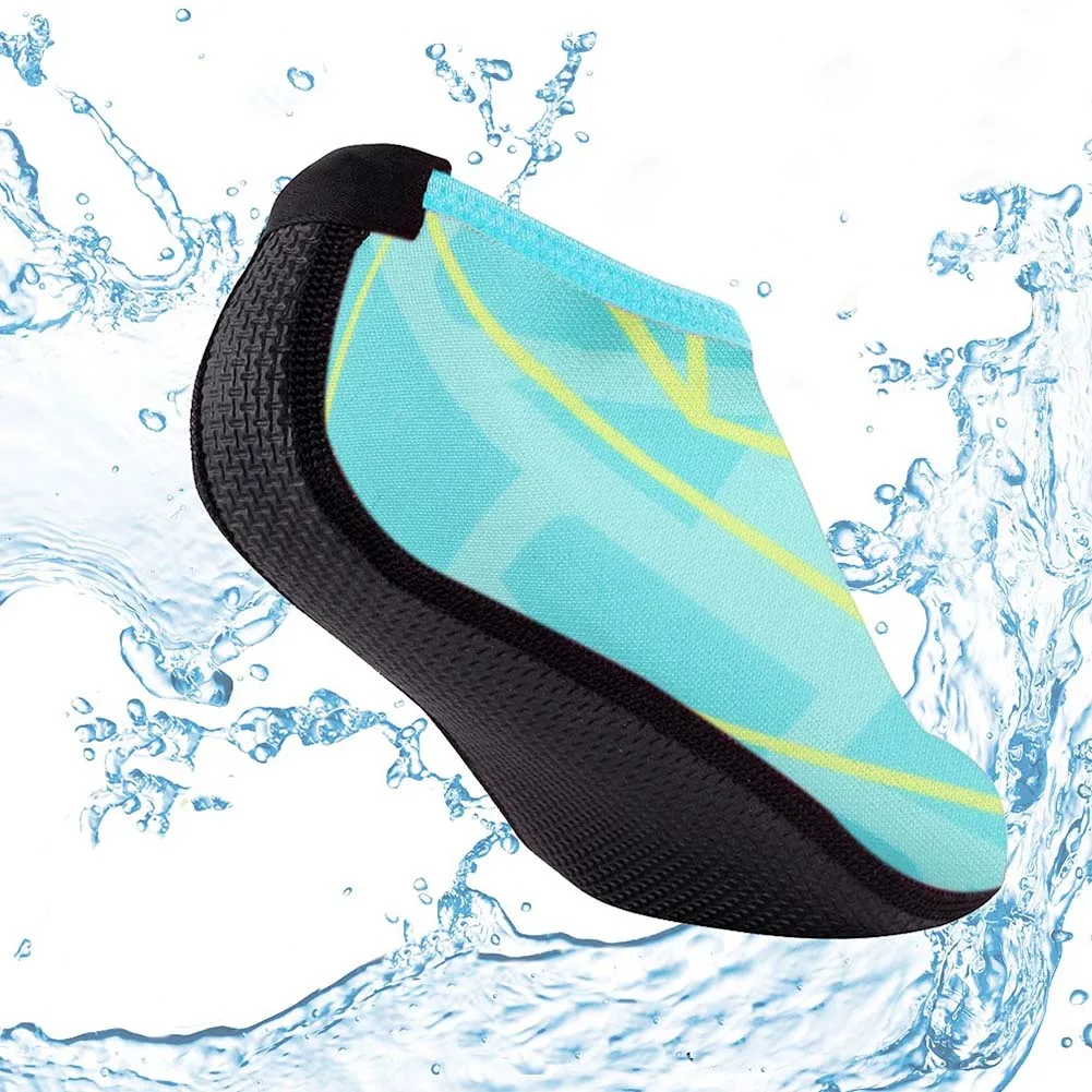 Для мужчин женщин воды специальной технологии изготовления туфли облегают ногу - Фото №1