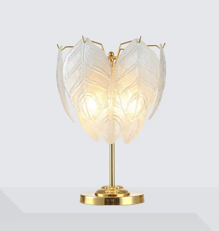 Новый дизайн светодиодная настольная лампа в стиле постмодерн для гостиной