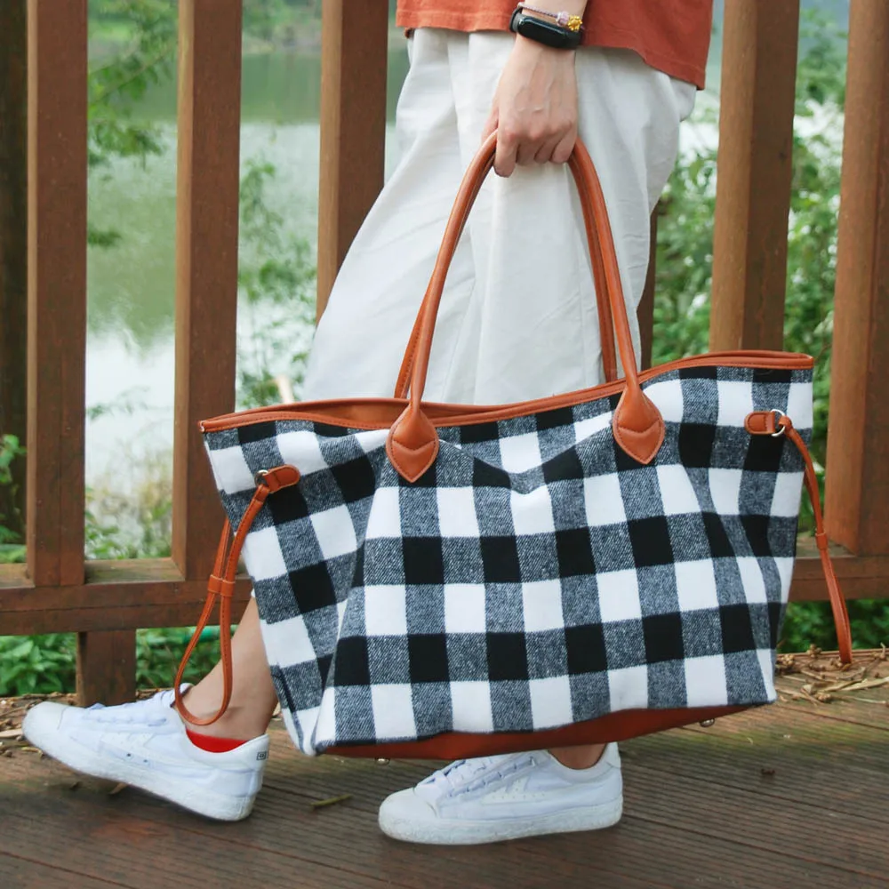 

50pcs Tweed Black Buffalo Check Handbag Wholesale Blanks Christmas Plaid Tote Endless String Gift Travel Tote DOMIL377