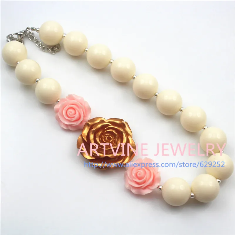 Крупные бусины из золотистого персика цвета слоновой кости 2 шт. массивное