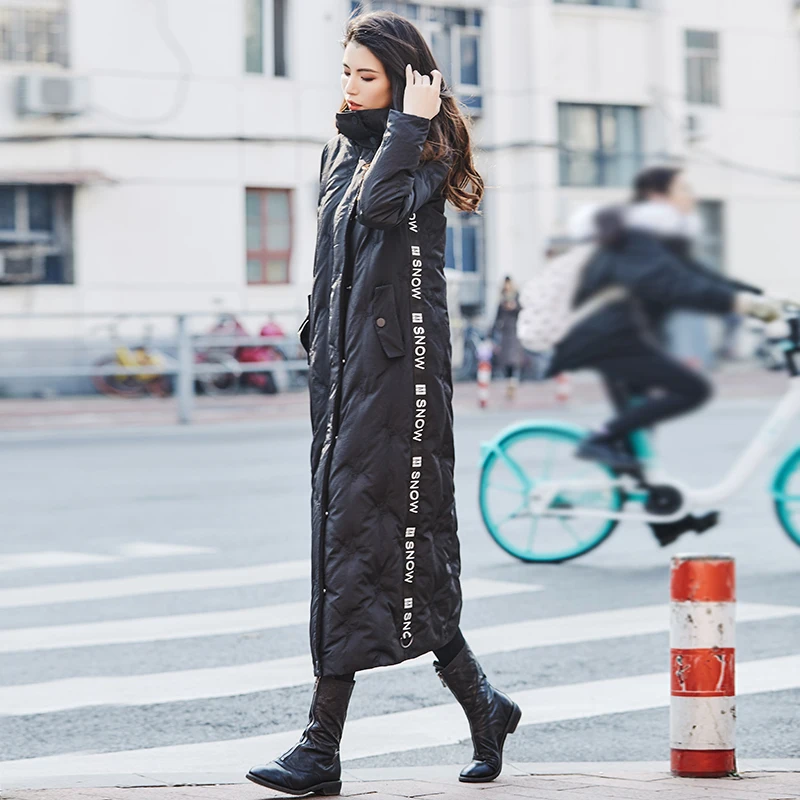 Пуховик женский черный с воротником H-type белый Европейский зимний 1031 | Женская