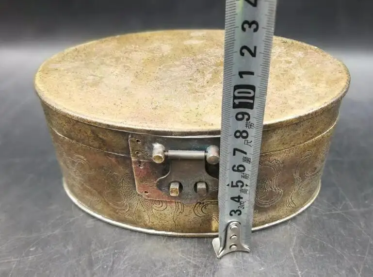 

Chinese Retro brass Elliptical jewellery box Home Furnishing supplies