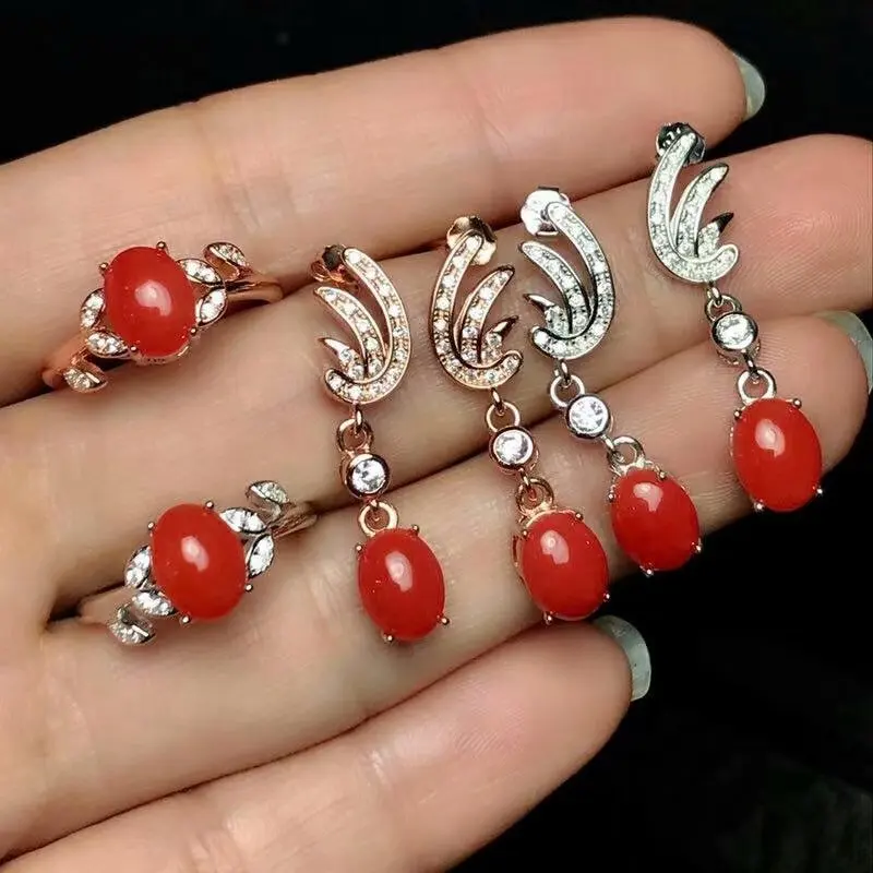 Серьги-гвоздики shilovem из стерлингового серебра 925 пробы с натуральным красным