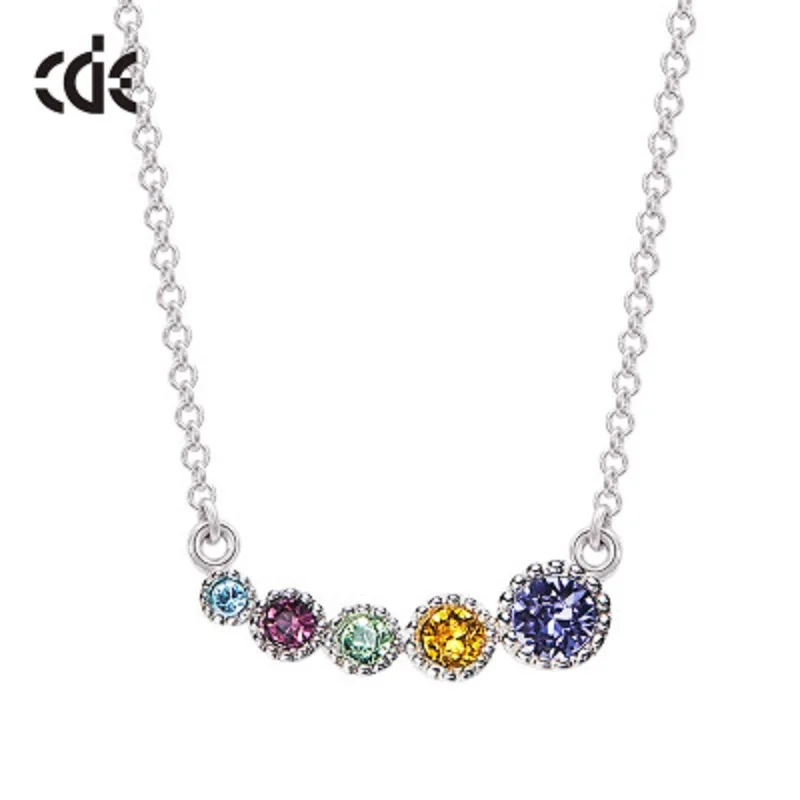 CDE 925 пробы Серебряное ожерелье украшено кристаллами Swarovski Круглая Подвеска Ожерелье для женщин геометрические ювелирные изделия
