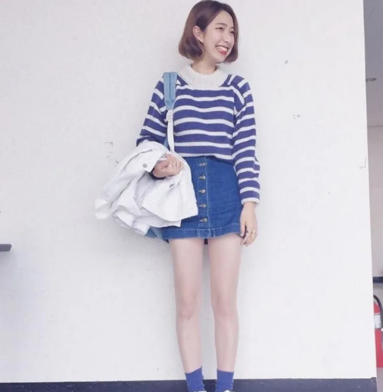 Ulzzang в японском стиле Повседневный Harajuku женский зимний Retro College Wind водолазка Свободный Полосатый свитер для влюбленных плюс размер