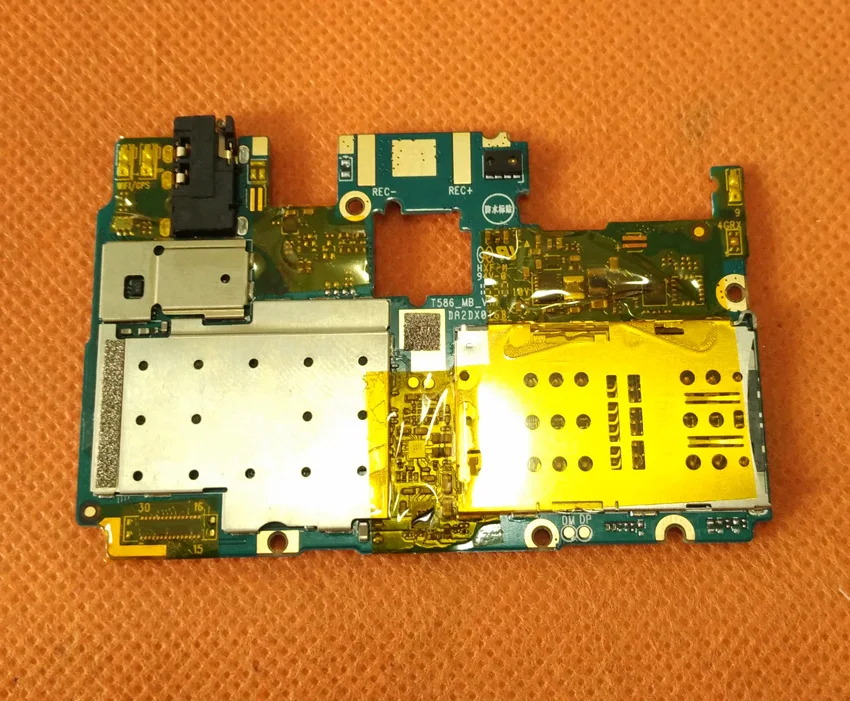 Бывшая в употреблении оригинальная материнская плата 2G ram + 16G rom для DOOGEE SHOOT 1 MTK6737T