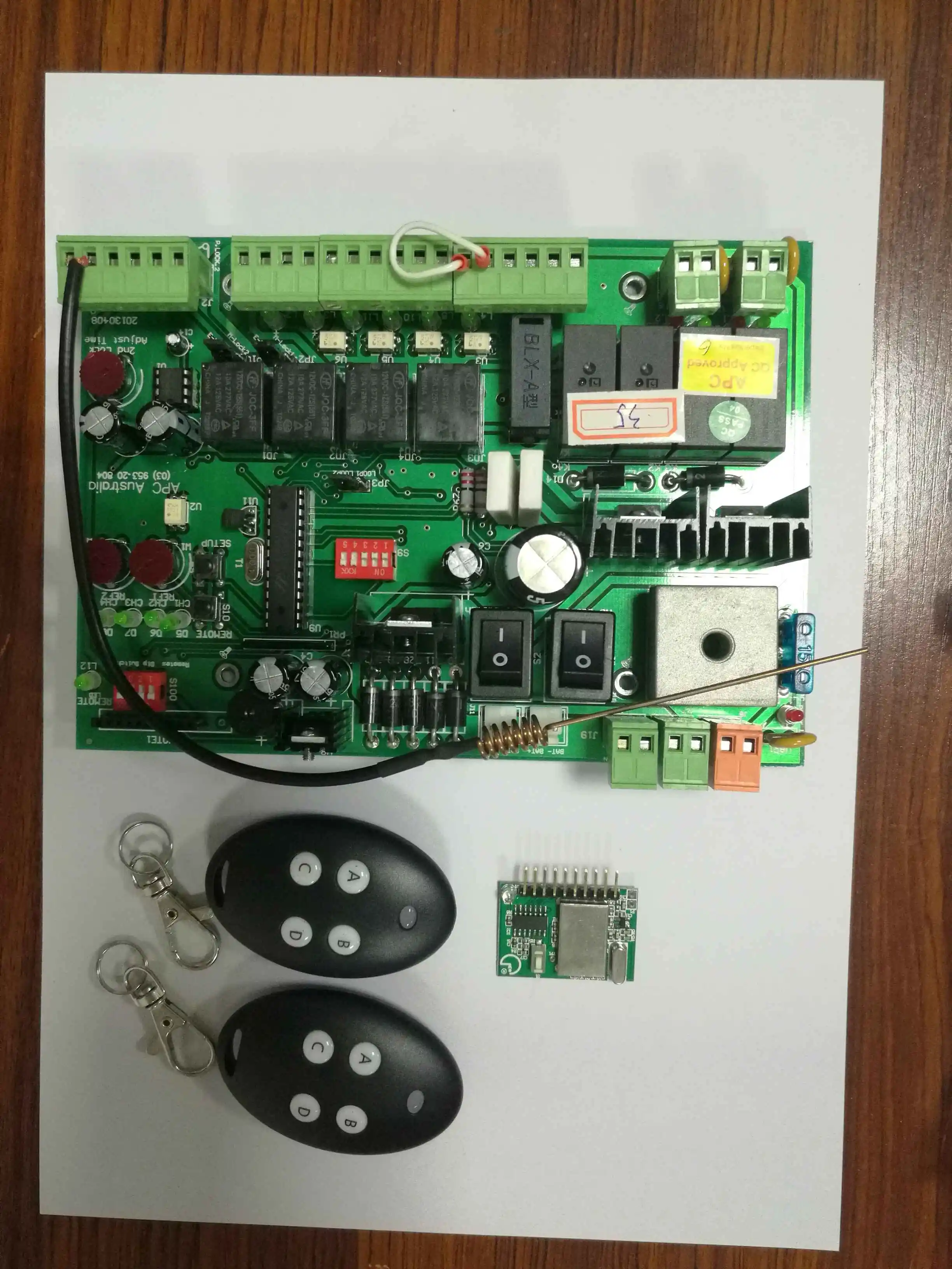 Поворотный двигатель открывания ворот оператора DC 24V Плата управления для ворот открывалка двойной