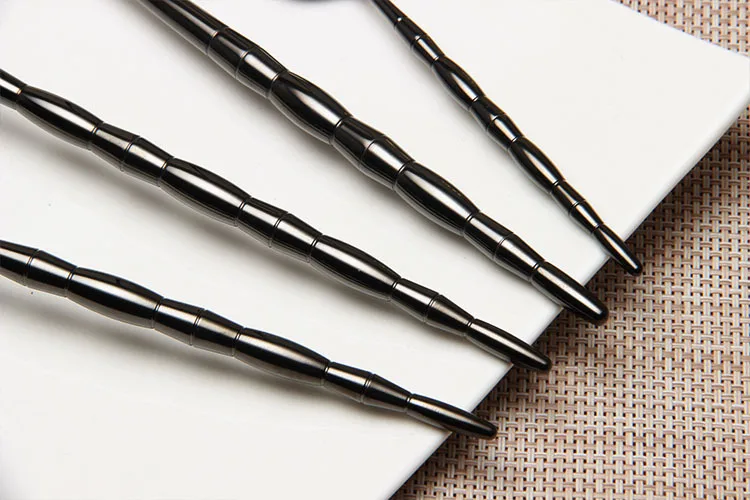 

4pcs/set Stainless Steel Flatware Dinnerware Set Knife Fork Tableware Mirror Polish Cutlery Kitchen Tool Birthday Gift PM 011