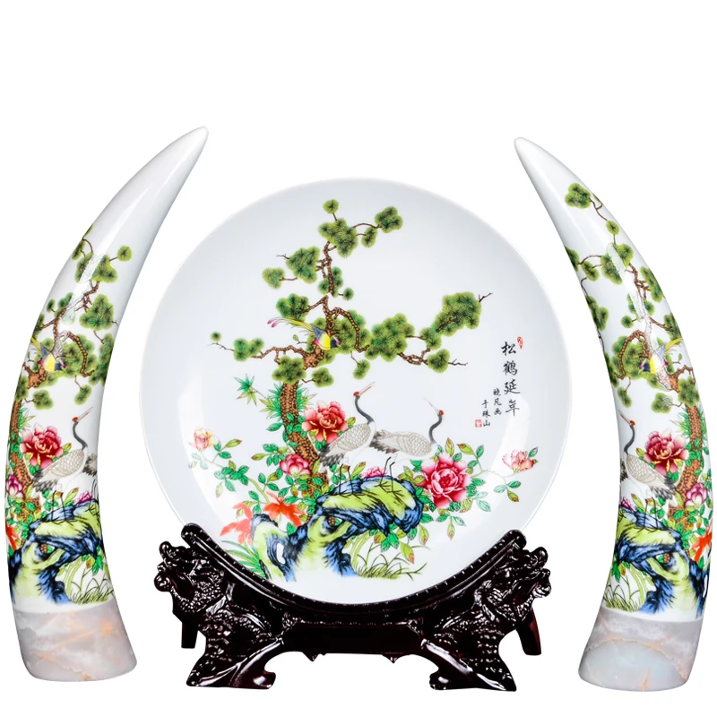 Набор античных керамических ваз Цзиндэчжэнь цвета слоновой кости Классические