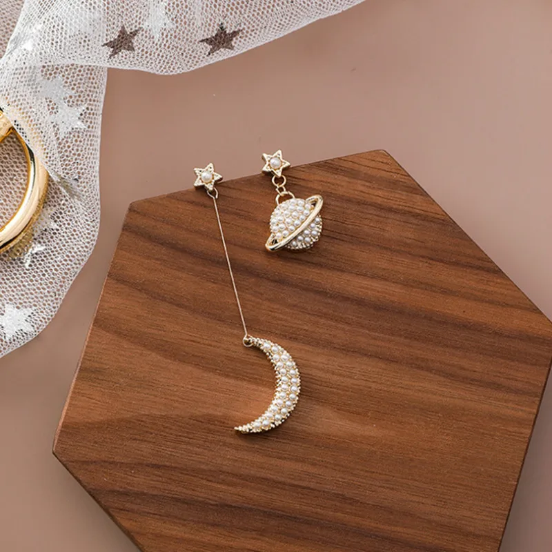 Женские асимметричные серьги Moon Star Planet классические длинные с искусственным